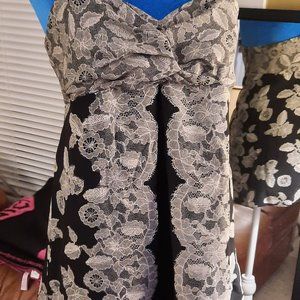 White House Black Market Tie Strap Black Top with White Pattern